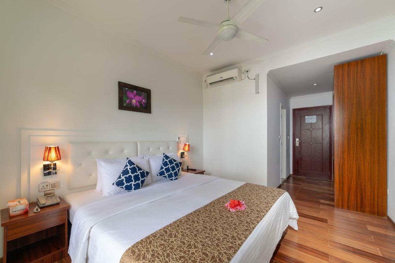 Crystal Sands Villa Maafushi Exterior foto